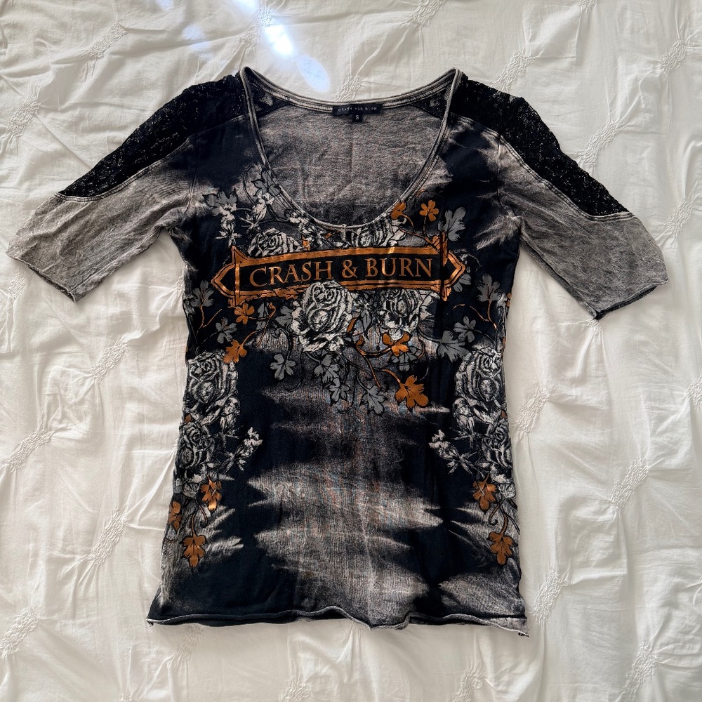 Crash and Burn laced trimmed top from Buckle